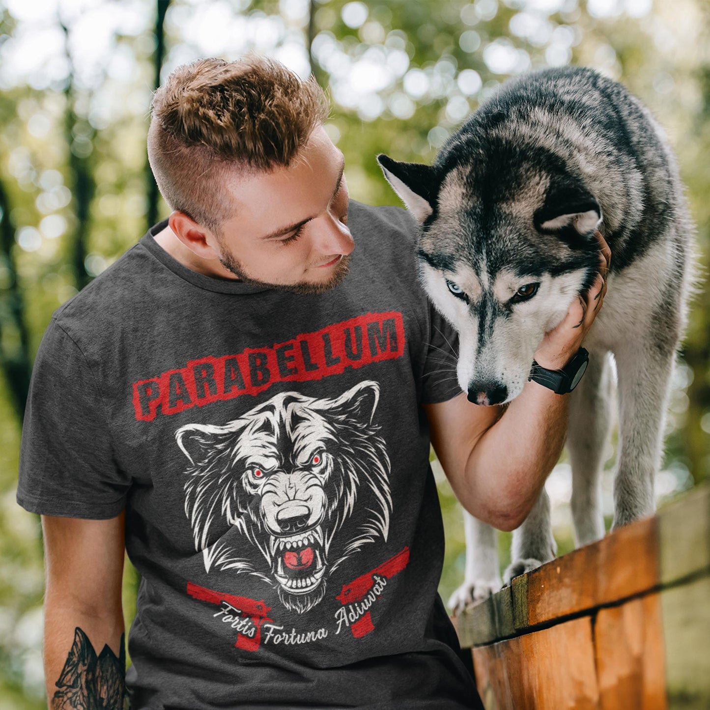 Parabellum Wolf Unisex T-Shirt
