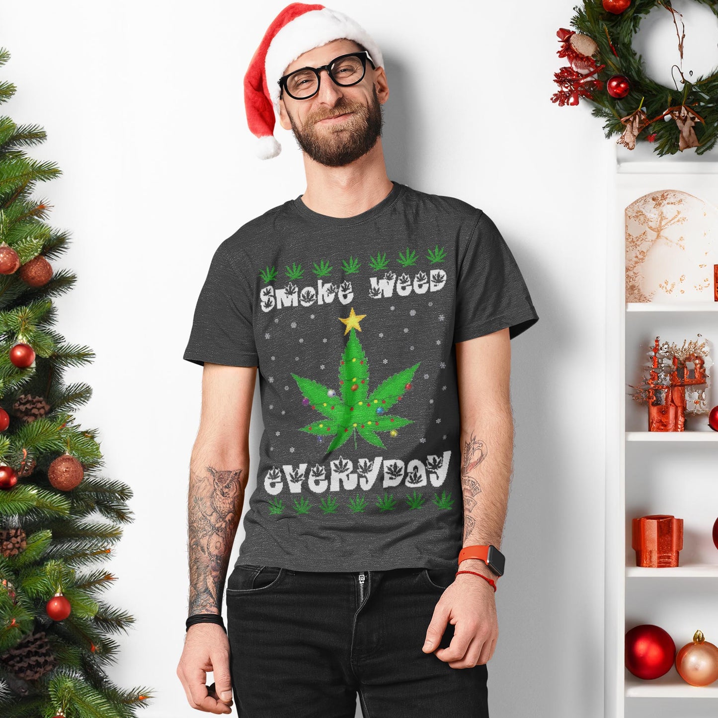 Smoke Weed Every Day Christmas T-Shirt