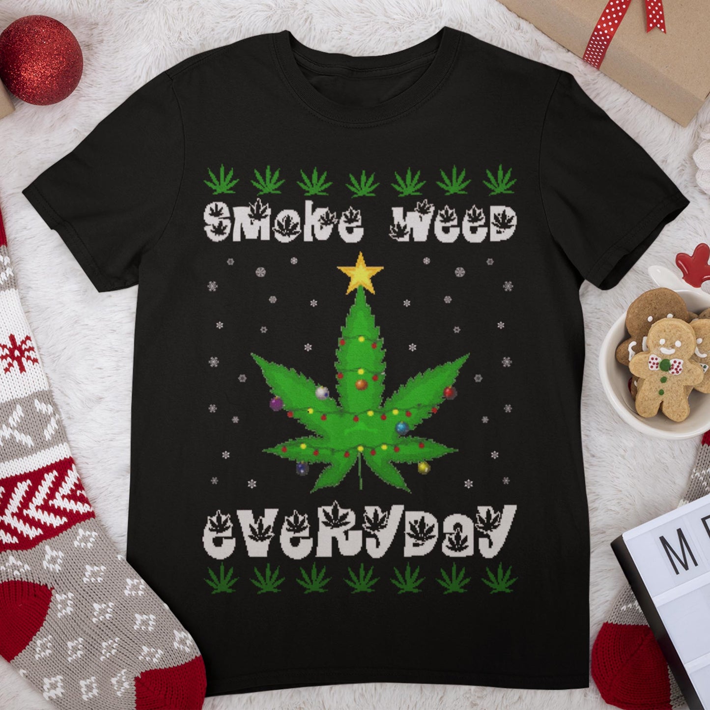 Smoke Weed Every Day Christmas T-Shirt