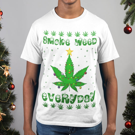 Smoke Weed Every Day Christmas T-Shirt